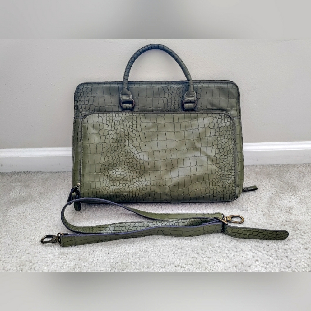 Worthington Green Faux Alligator Briefcase Work Handbag With Shoulder Strap